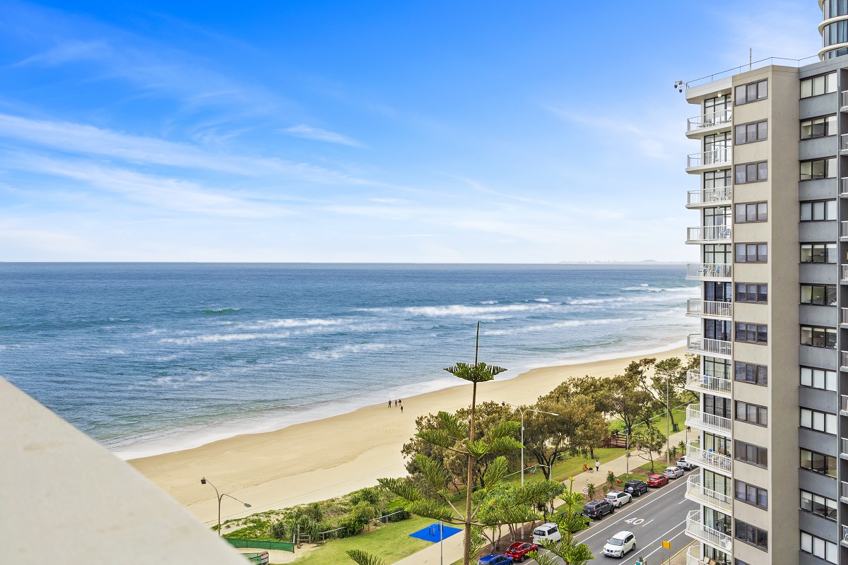 3 Bedrooms, Apartment, For sale, The Esplanade, 2 Bathrooms, Listing ID 1212, Surfers Paradise, Queensland, Australia, 4217,